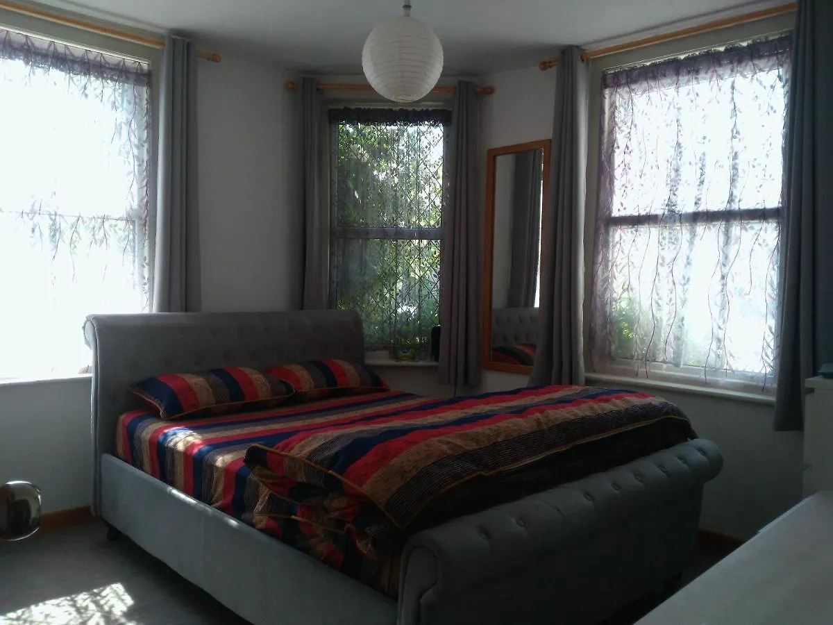 South Coast Guest Rooms With Free Parking Poole 0*,
