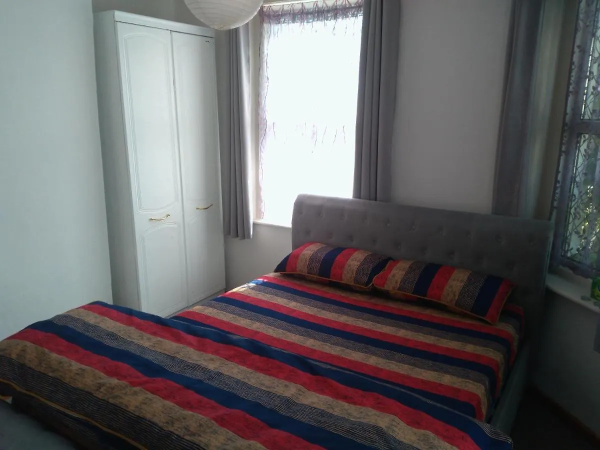 South Coast Guest Rooms With Free Parking Poole